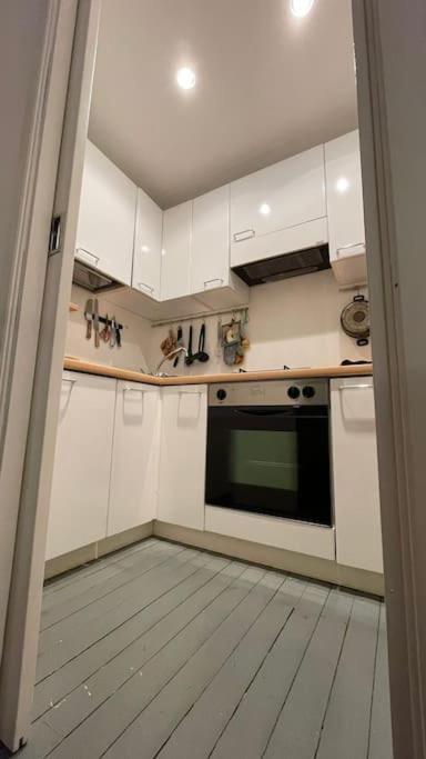 Vicolo San Trifone By Hili Apartment Рим Екстериор снимка